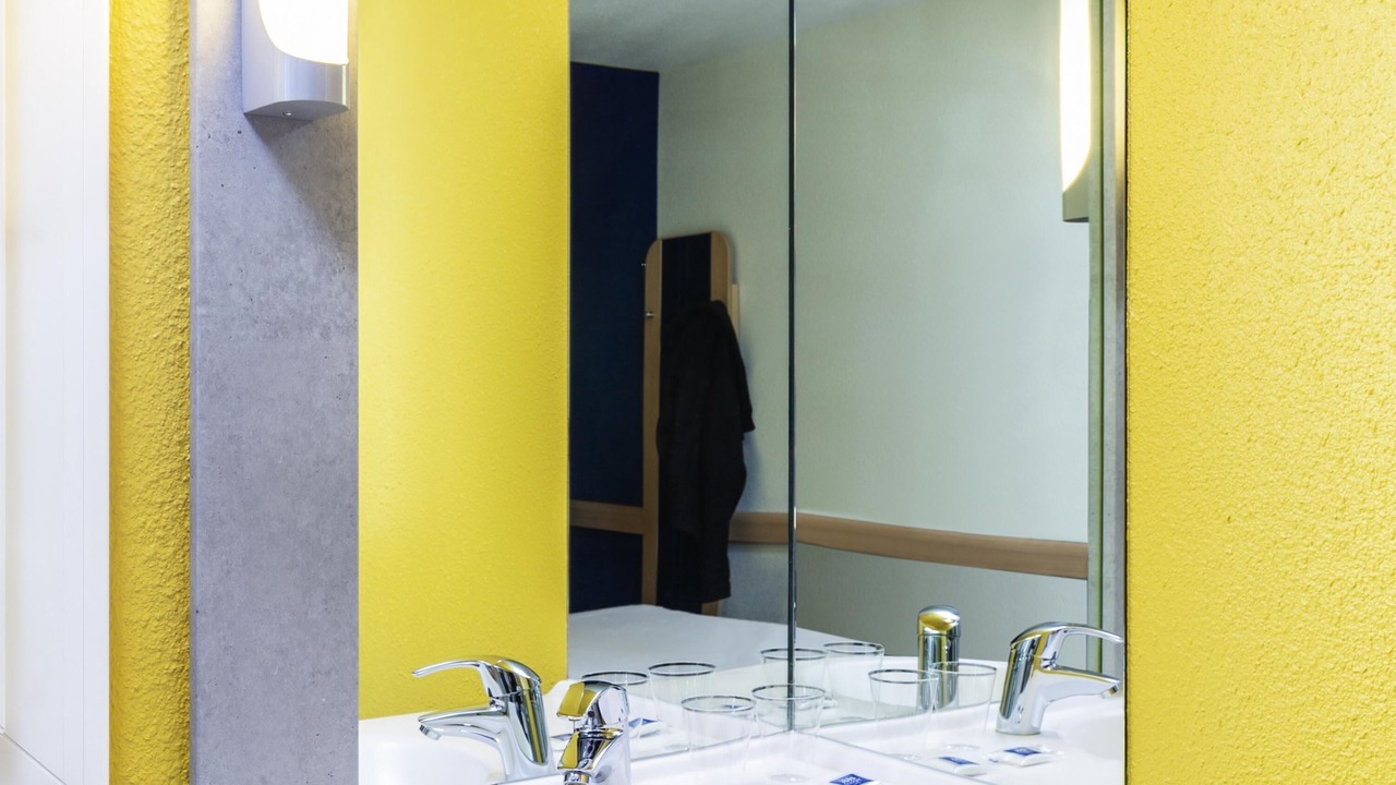 Photo of Bedroom in Charonne