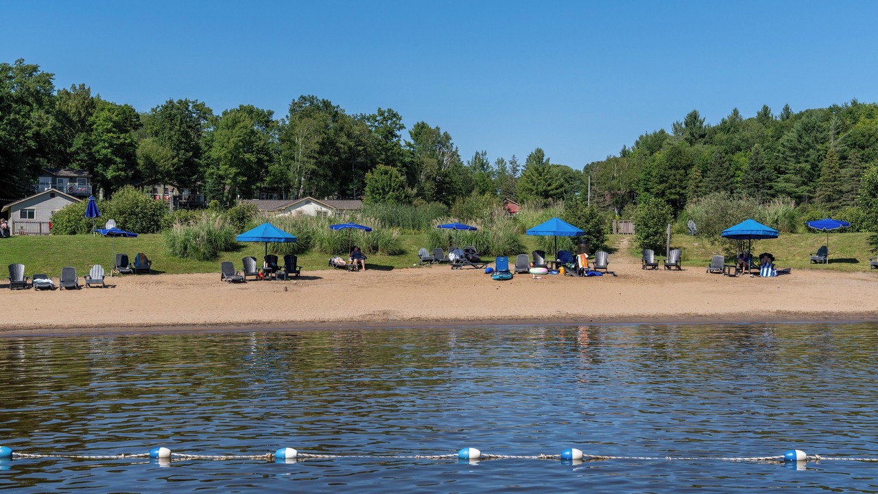 Photo of Others in Lake of Bays