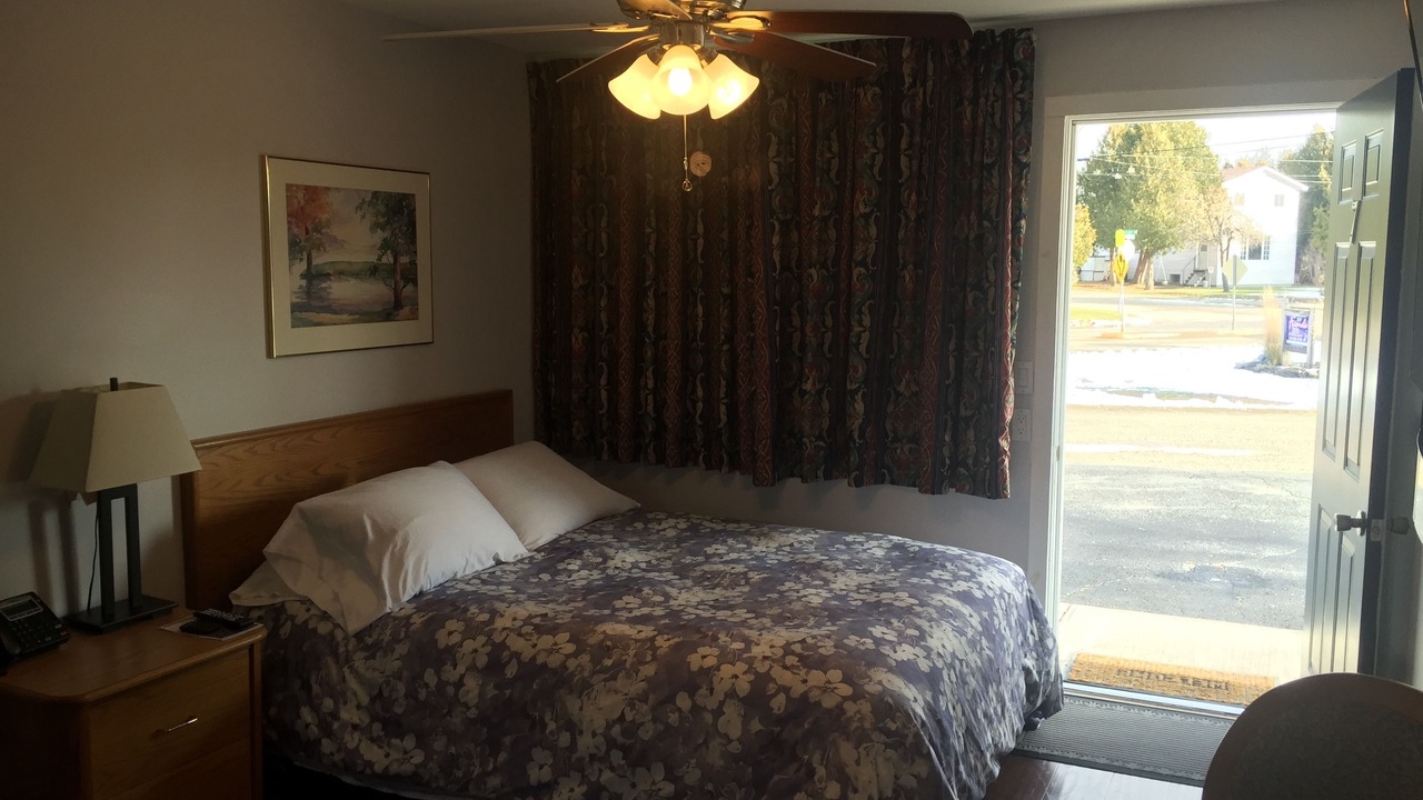 Photo of Bedroom in Manitoulin District
