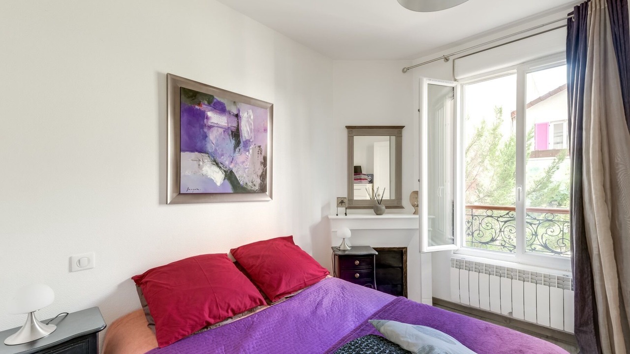 Photo of Bedroom in Bagnolet