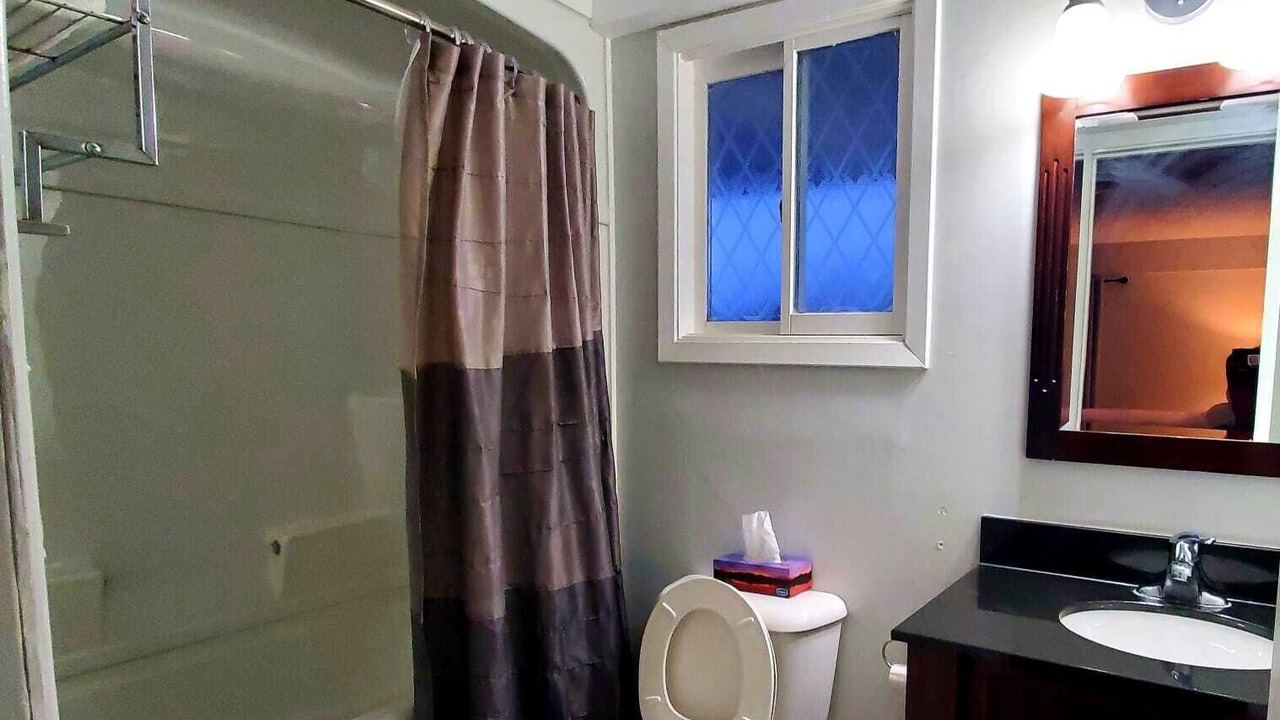 Photo of Bathroom in Wiarton