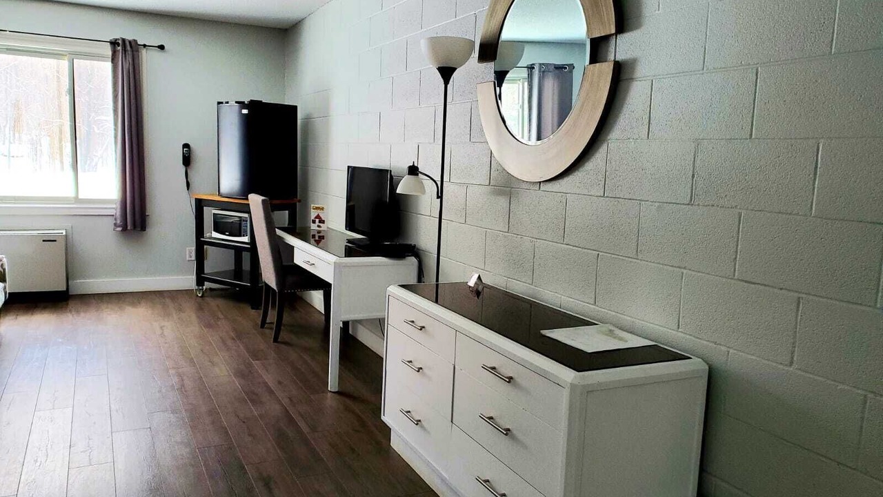 Photo of Bedroom in Wiarton