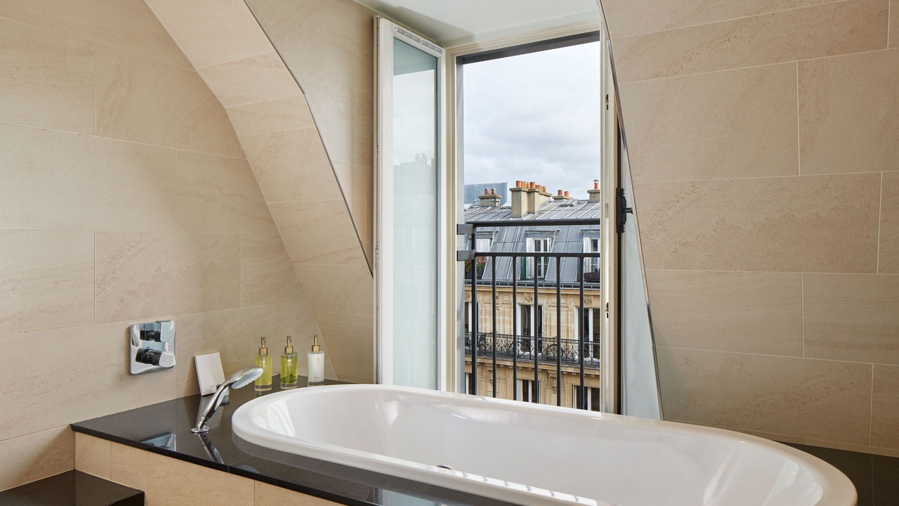 Photo of Bathroom in Les Halles