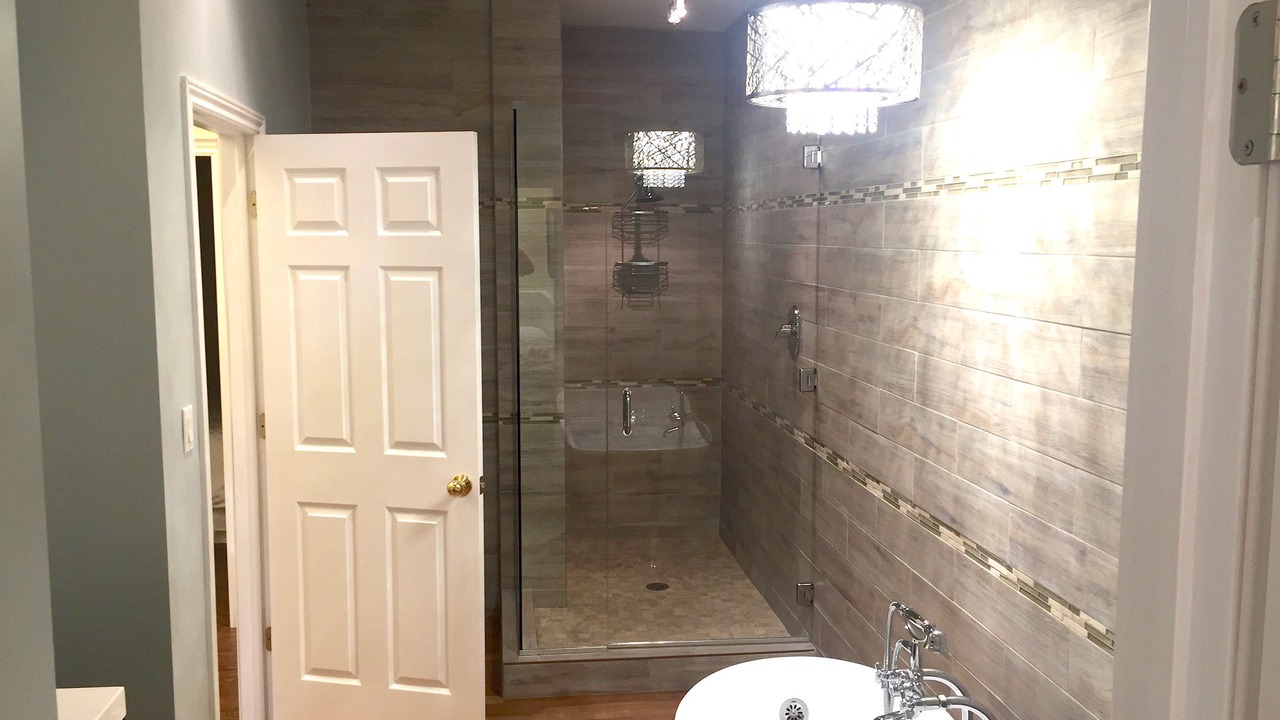Photo of Bathroom in Hanover
