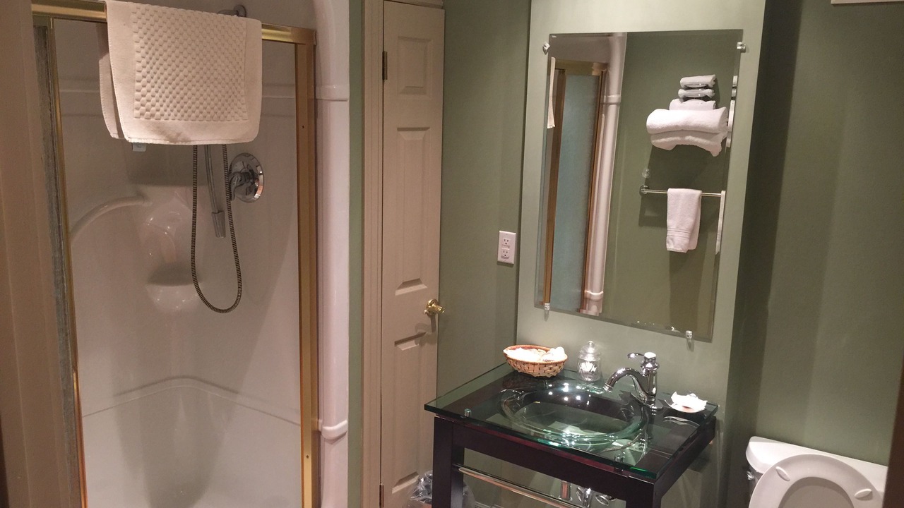 Photo of Bathroom in Hanover