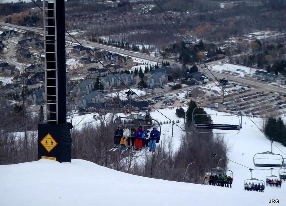 Photo of Others in Craigleith