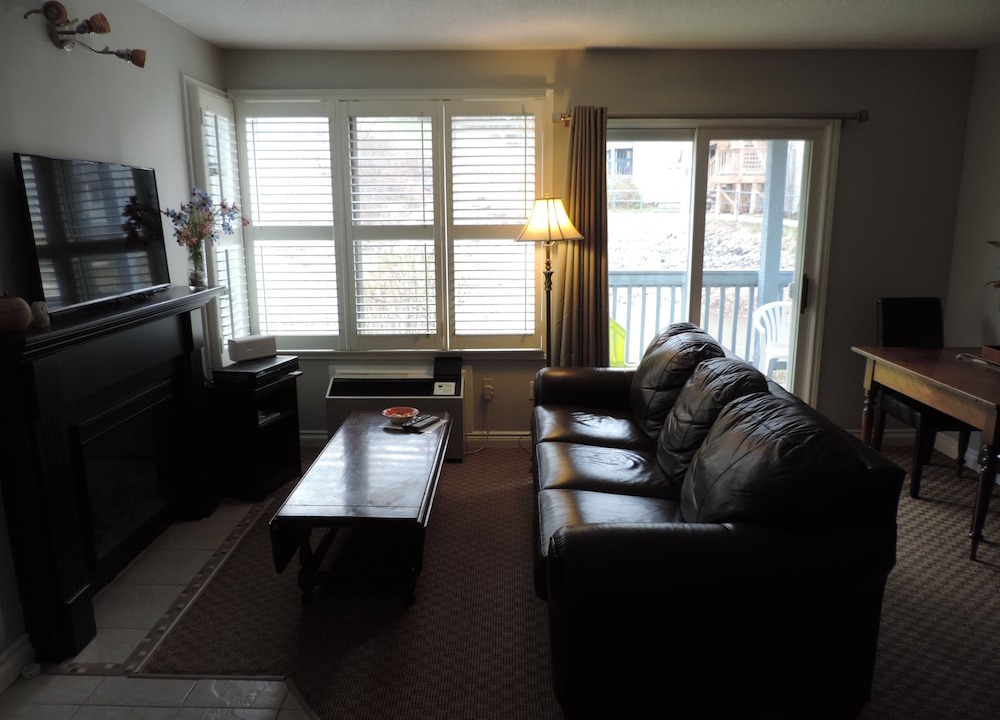 Photo of Livingroom in Craigleith