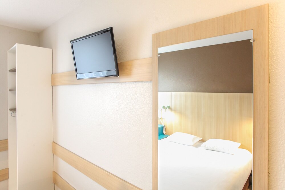 Photo of Bedroom in Bagnolet