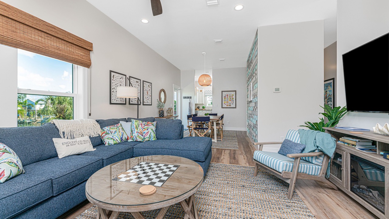 Photo of Livingroom in Englewood