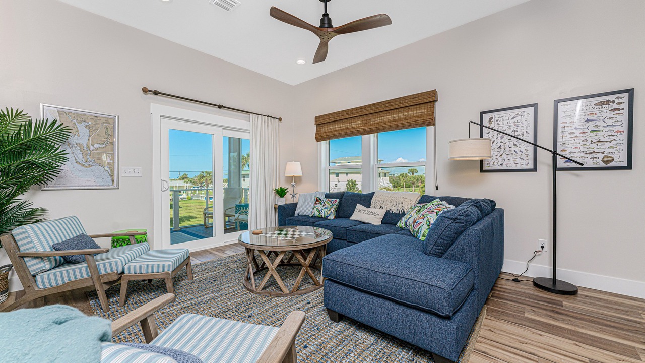 Photo of Livingroom in Englewood