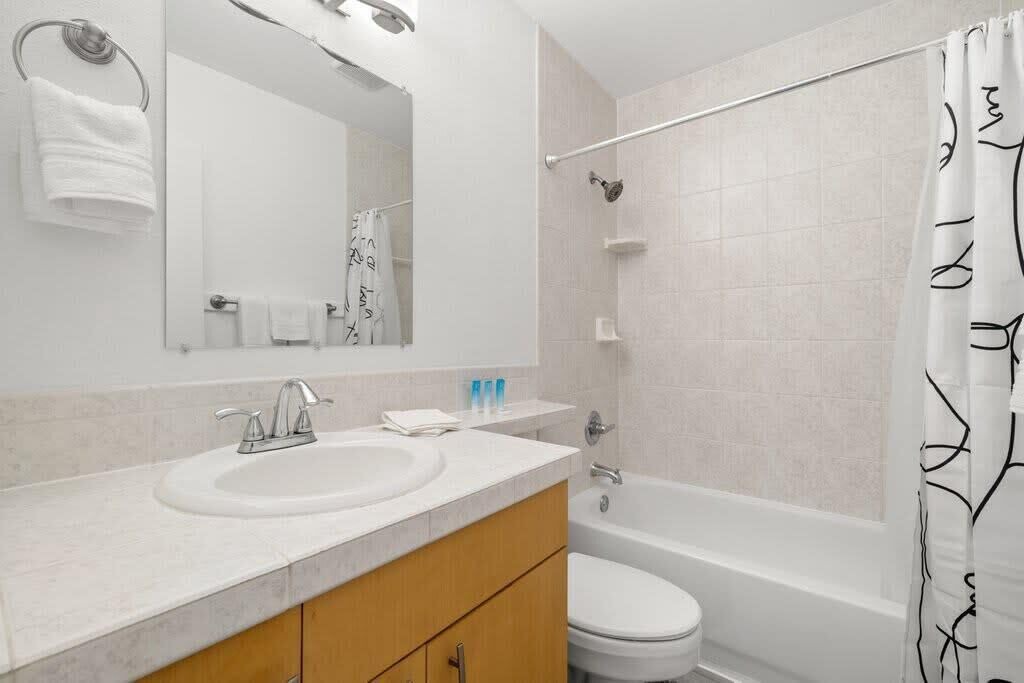 Photo of Bathroom in Historic Hyde Park North