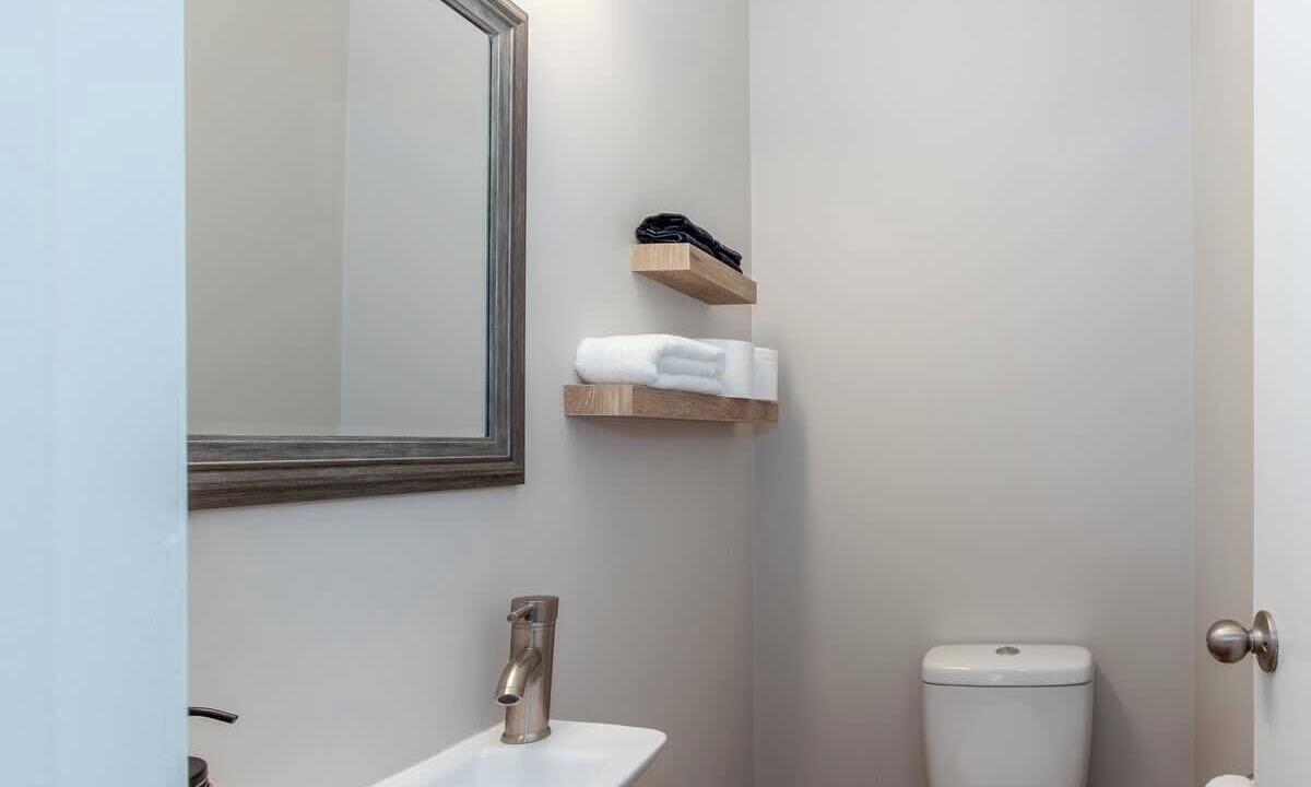 Photo of Bathroom in Park Forest Village