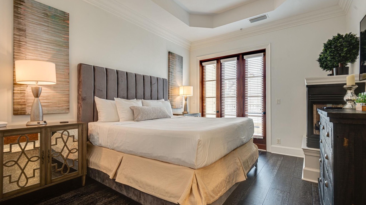 Photo of Bedroom in Baytowne Wharf