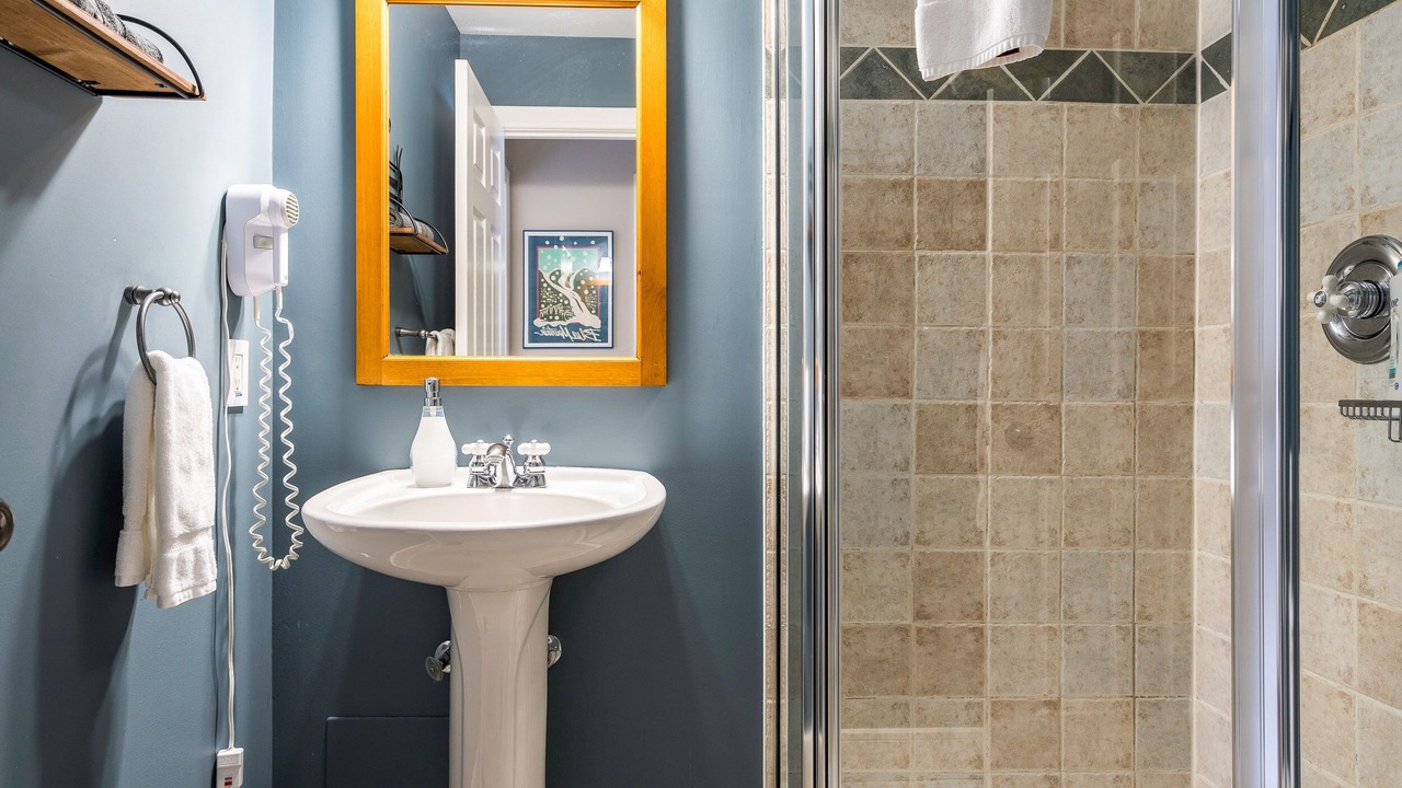 Photo of Bathroom in The Blue Mountains