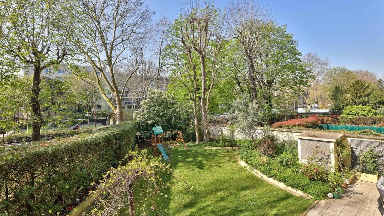 Photo of Outdoor in Neuilly-sur-Seine