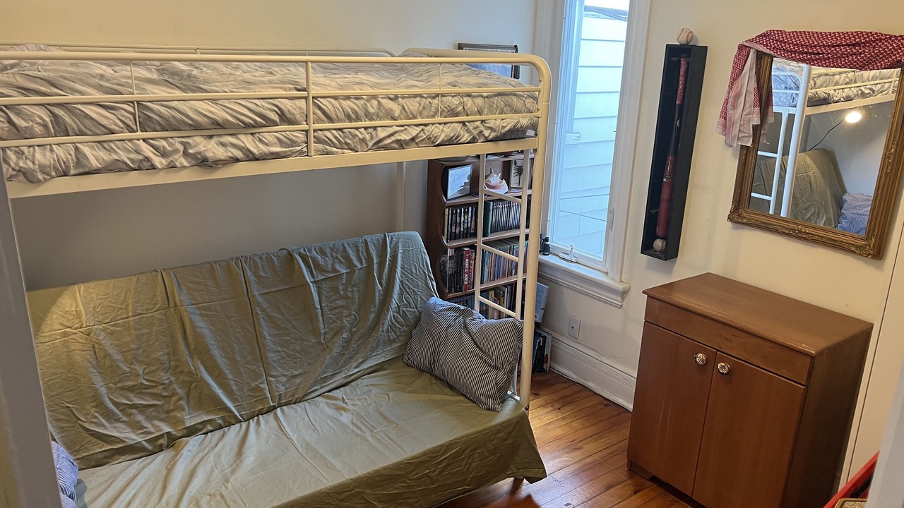 Photo of Bedroom in Cabbagetown