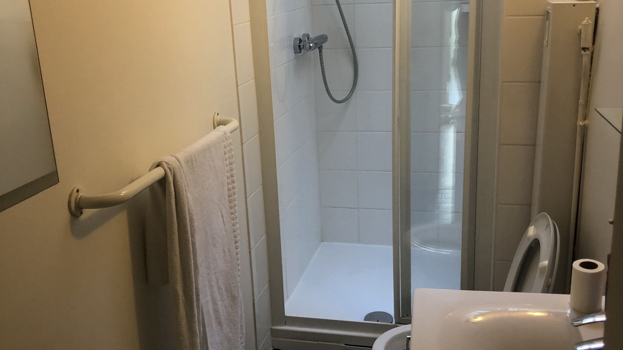 Photo of Bathroom in Pigalle