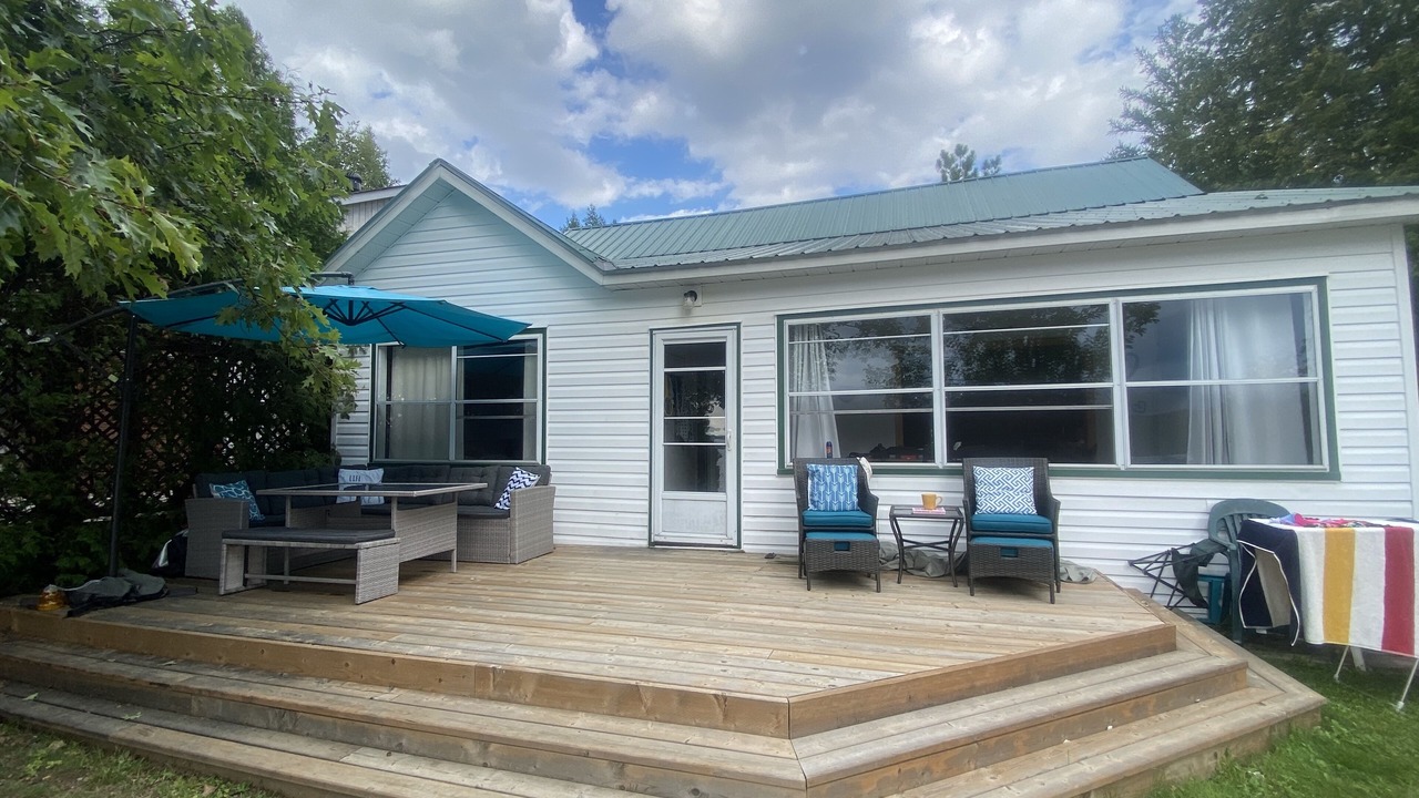 Photo of Patio Balcony in Madawaska Valley