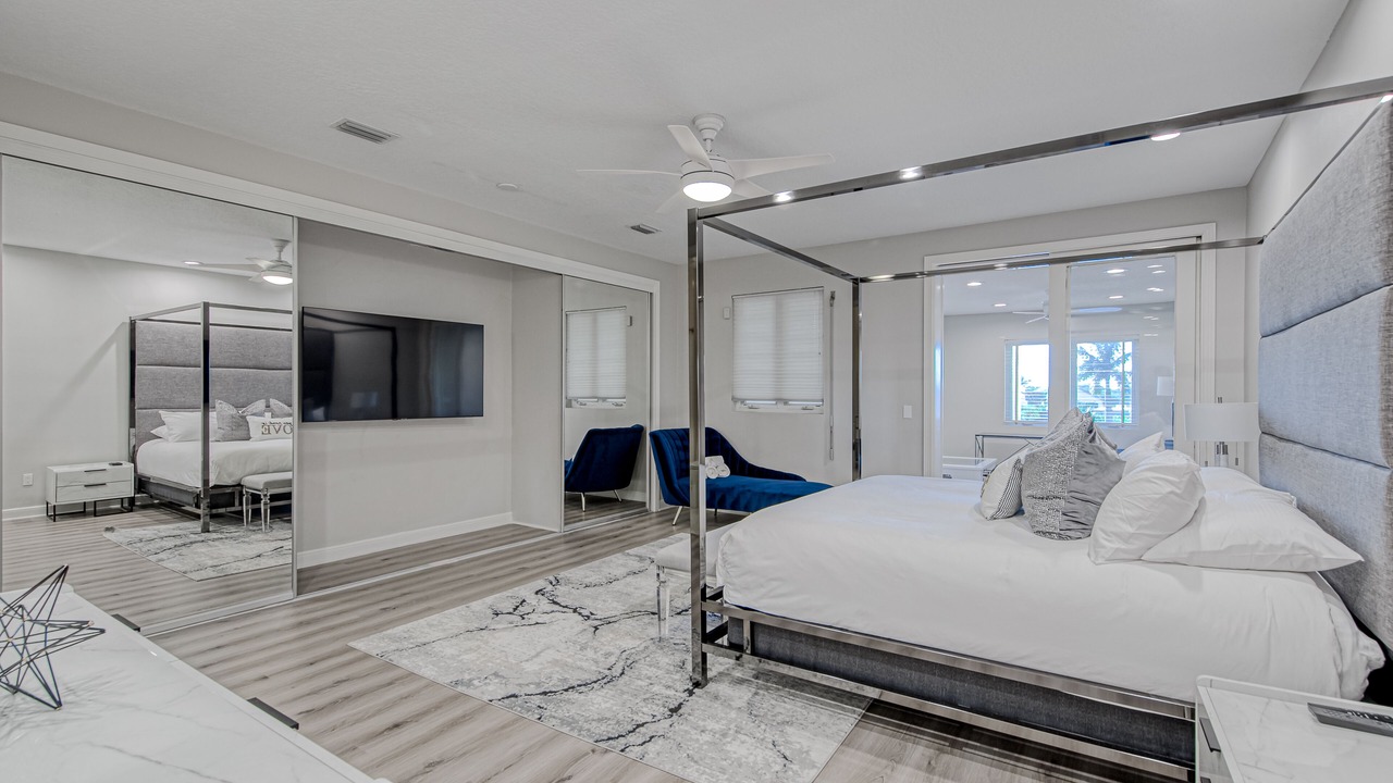 Photo of Bedroom in Highland Beach
