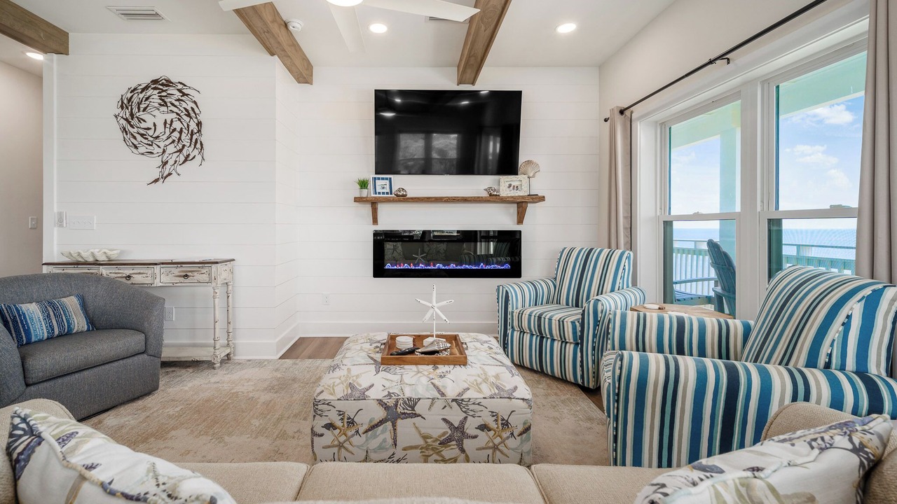 Photo of Livingroom in Indian Pass