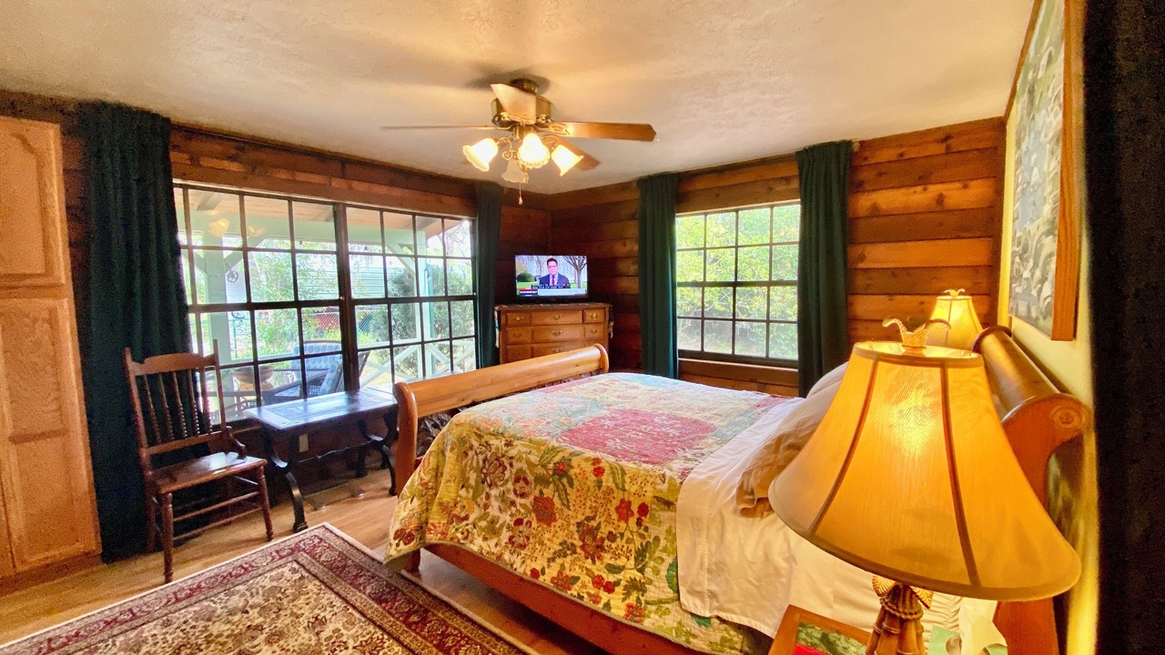 Photo of Bedroom in Boyette