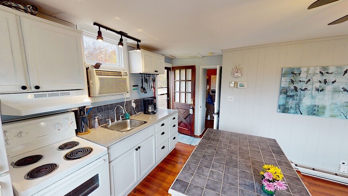 Photo of Kitchen in Central Huron