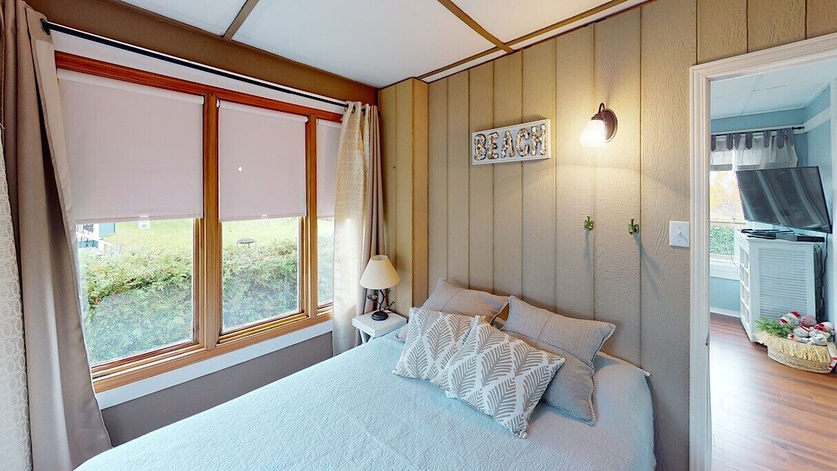 Photo of Bedroom in Central Huron