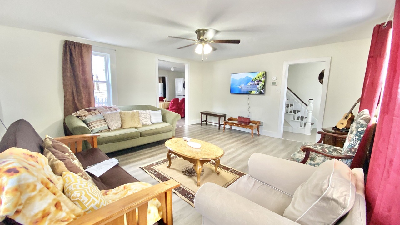 Photo of Livingroom in Danville