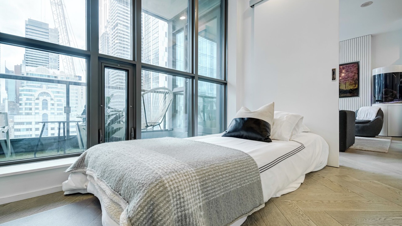 Photo of Bedroom in Fashion District