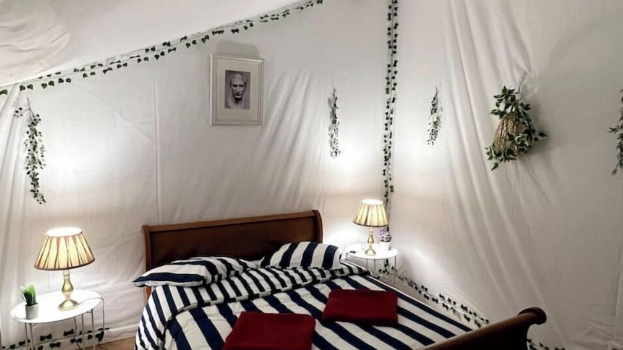 Photo of Bedroom in La Varenne Saint-Hilaire