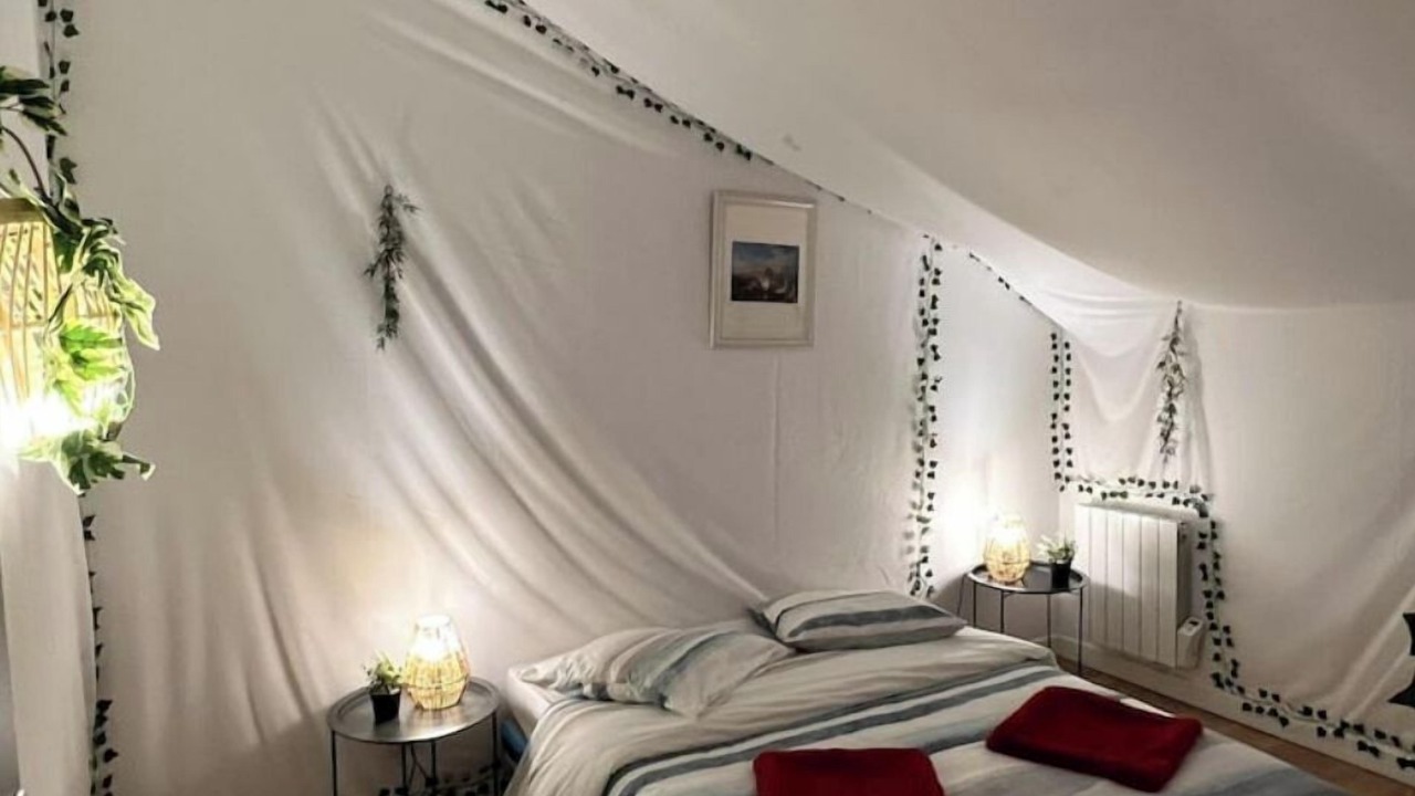 Photo of Bedroom in La Varenne Saint-Hilaire