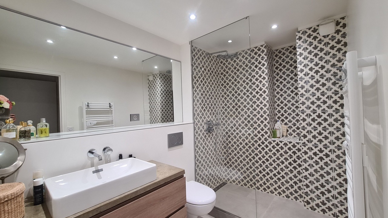 Photo of Bathroom in Quartier Sainte-Marguerite