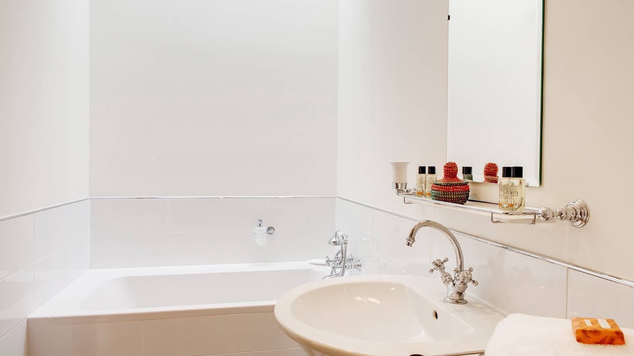 Photo of Bathroom in Jardin des plantes