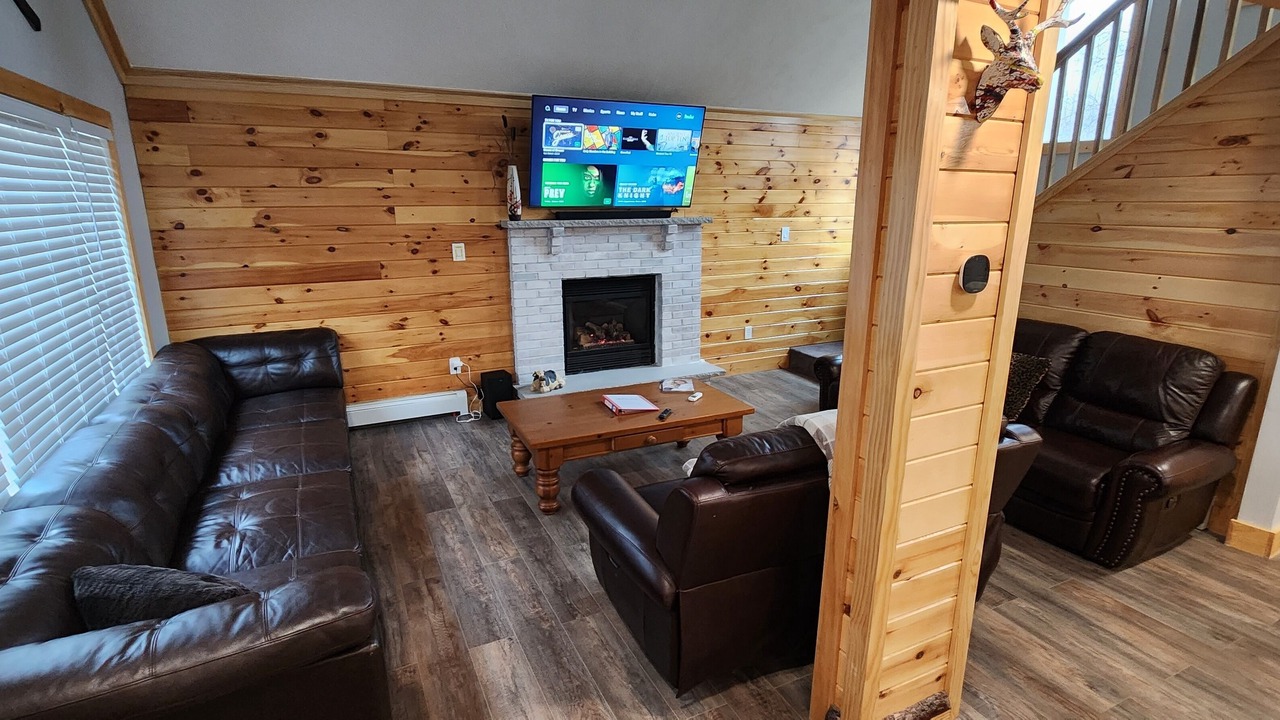 Photo of Livingroom in Tunkhannock Township