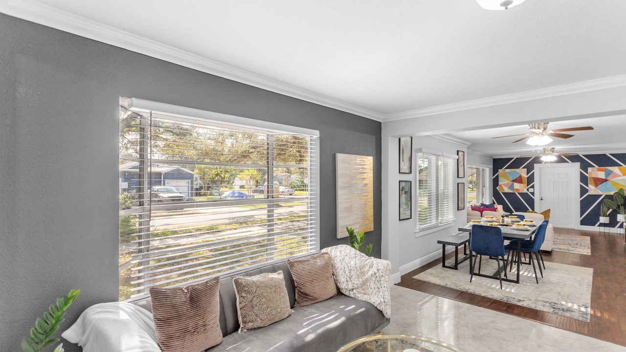 Photo of Livingroom in Colonialtown North