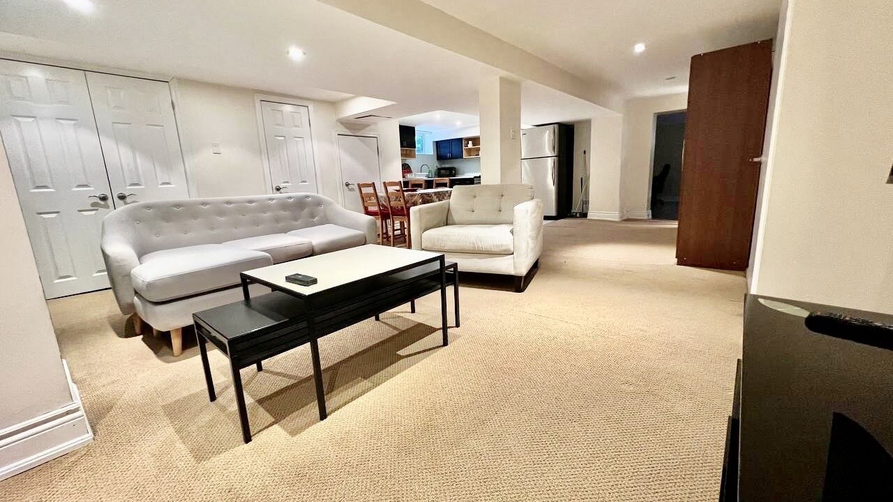 Photo of Livingroom in Etobicoke