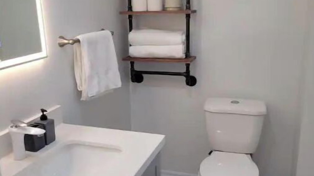 Photo of Bathroom in Frankford