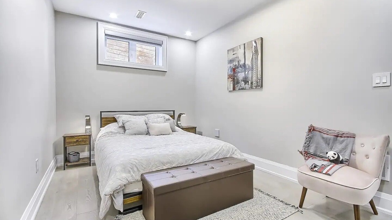 Photo of Bedroom in Willowdale