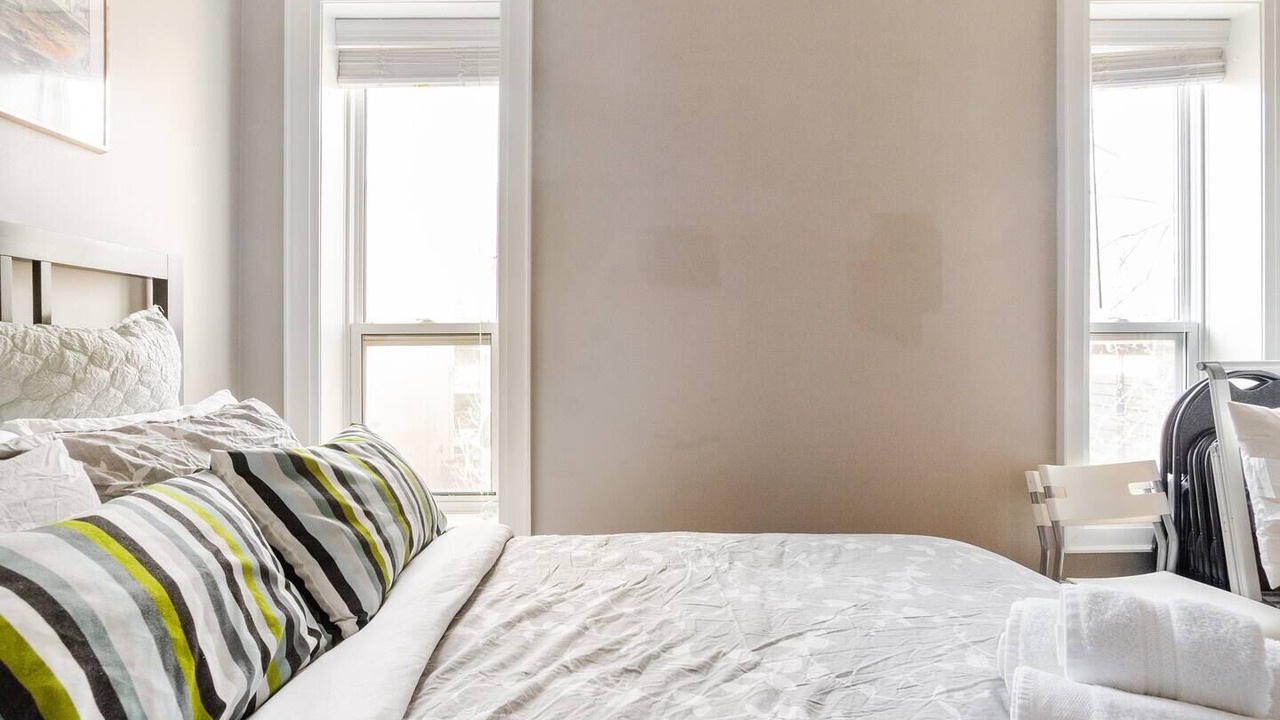 Photo of Bedroom in Niagara
