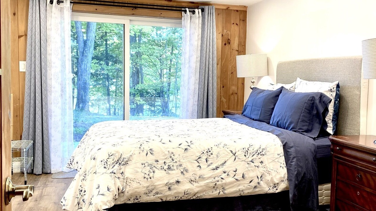 Photo of Bedroom in McDougall