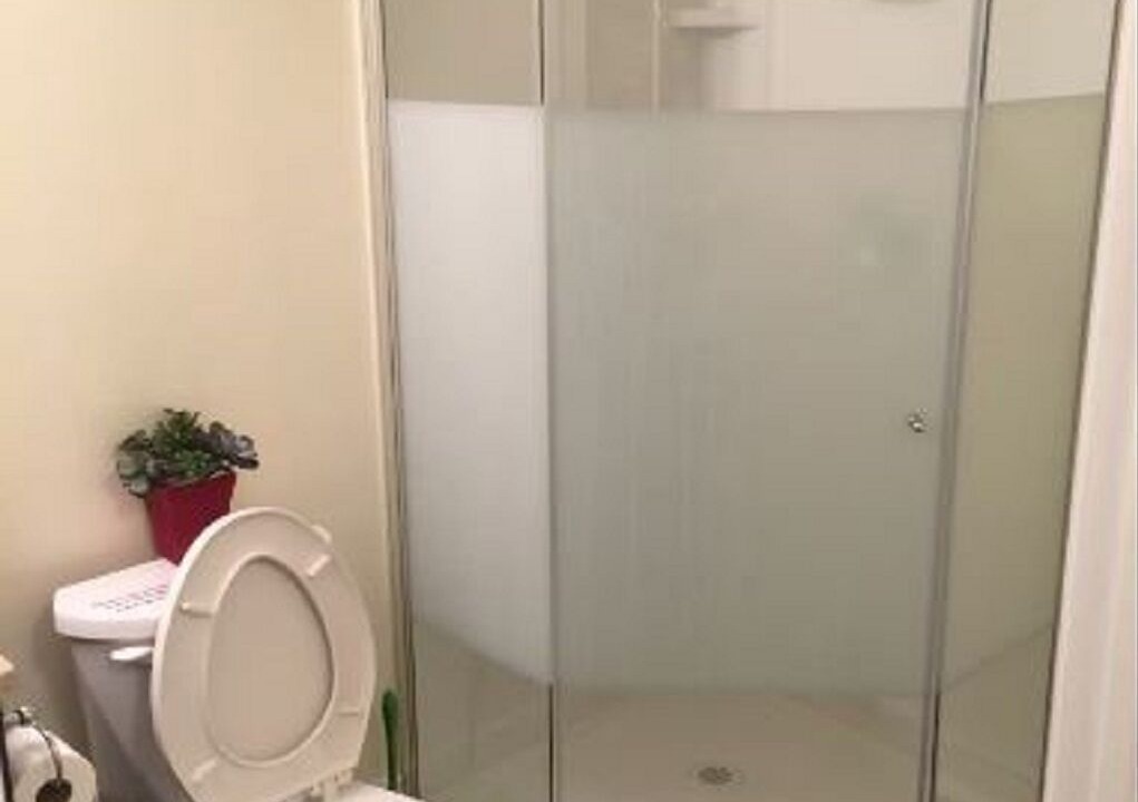 Photo of Bathroom in Meadowvale Village