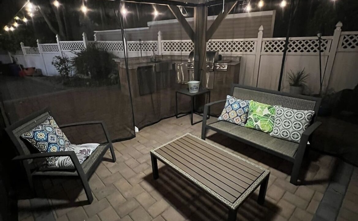 Photo of Patio Balcony in North Valley Stream