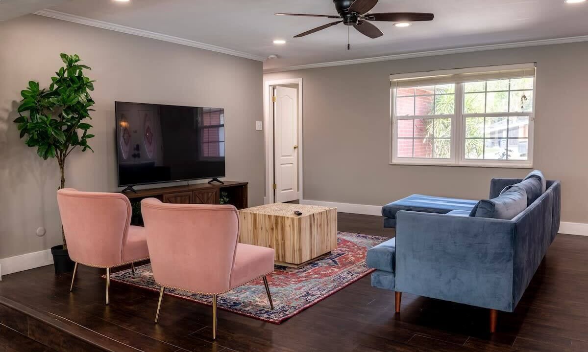 Photo of Livingroom in Orient Park