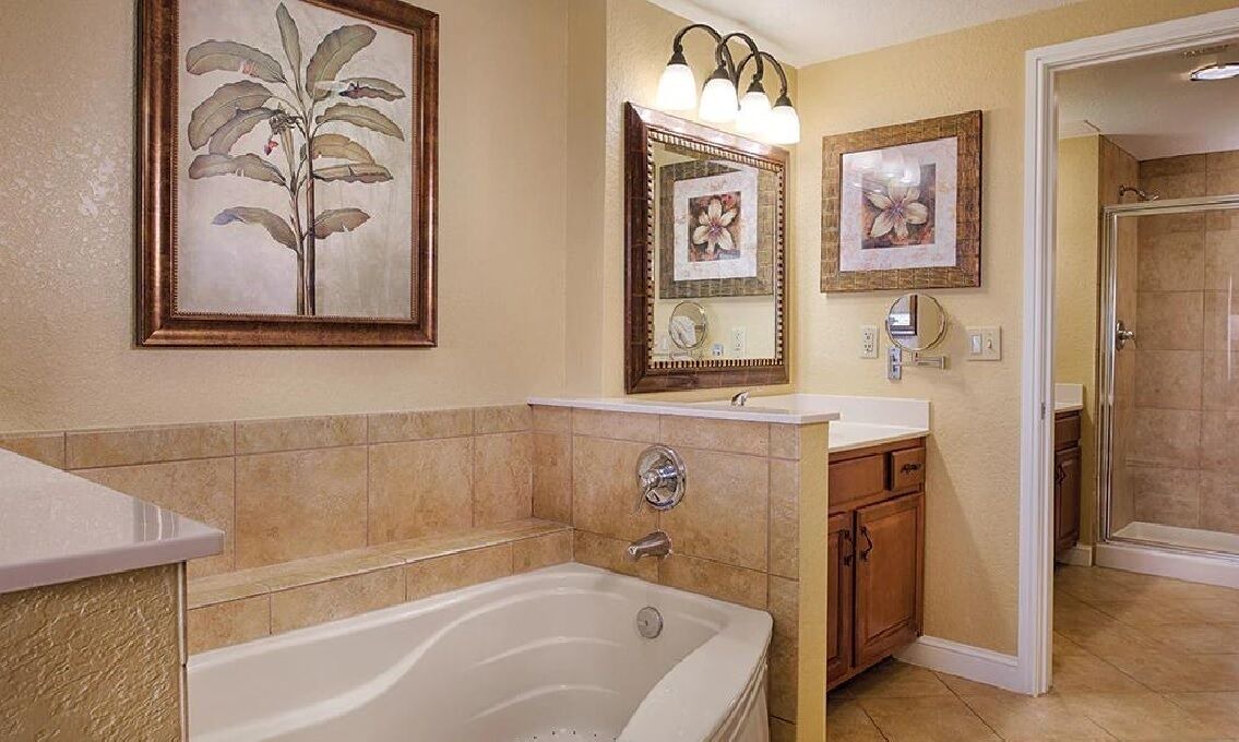 Photo of Bathroom in Lake Buena Vista