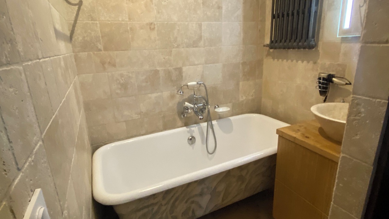 Photo of Bathroom in Sorbonne