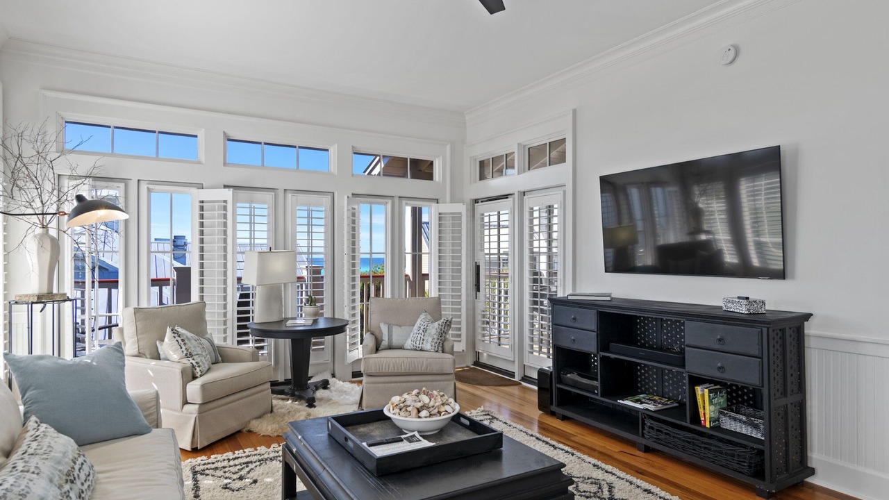 Photo of Livingroom in Beach District