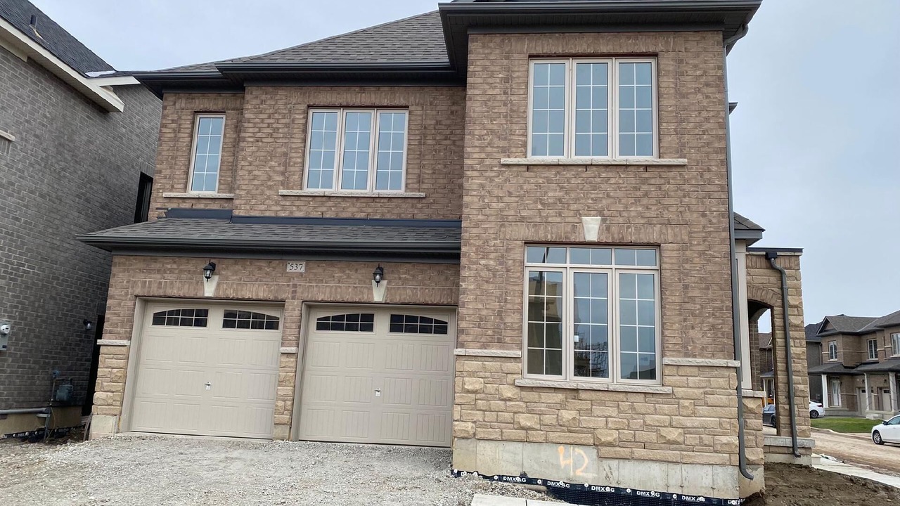 Photo of Outdoor in Brampton
