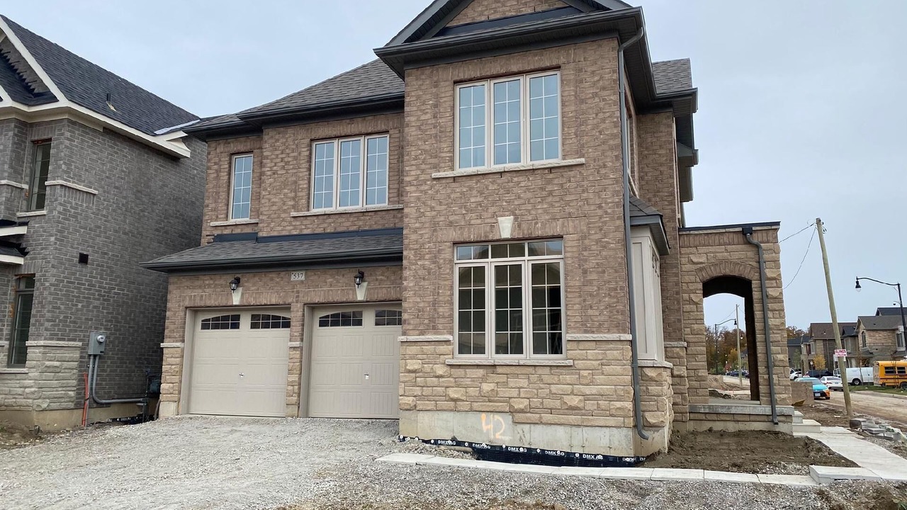 Photo of Outdoor in Brampton