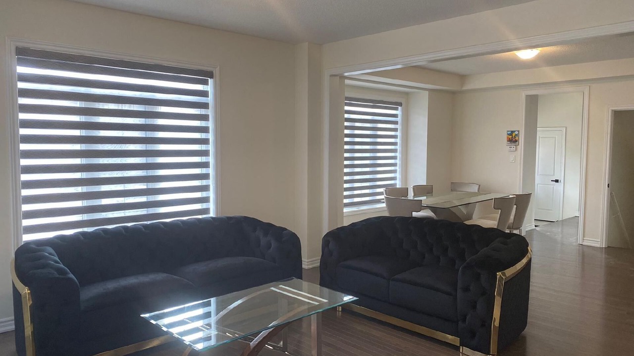 Photo of Livingroom in Brampton