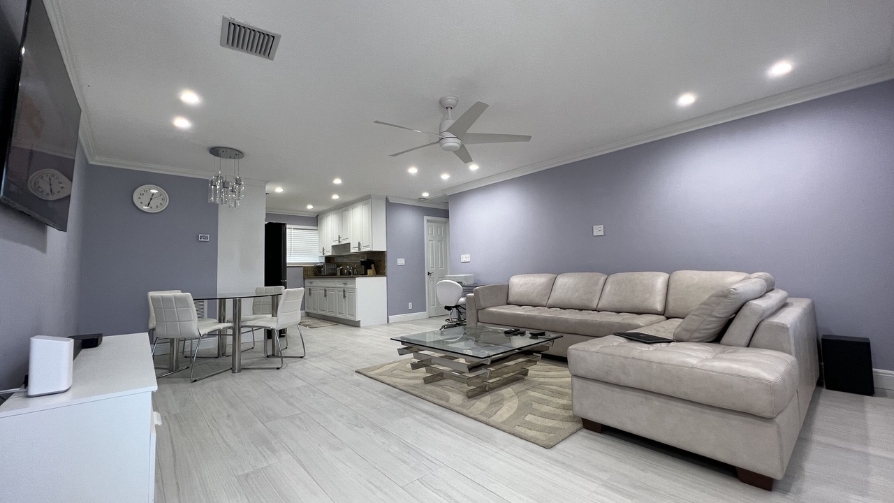 Photo of Livingroom in Greenacres